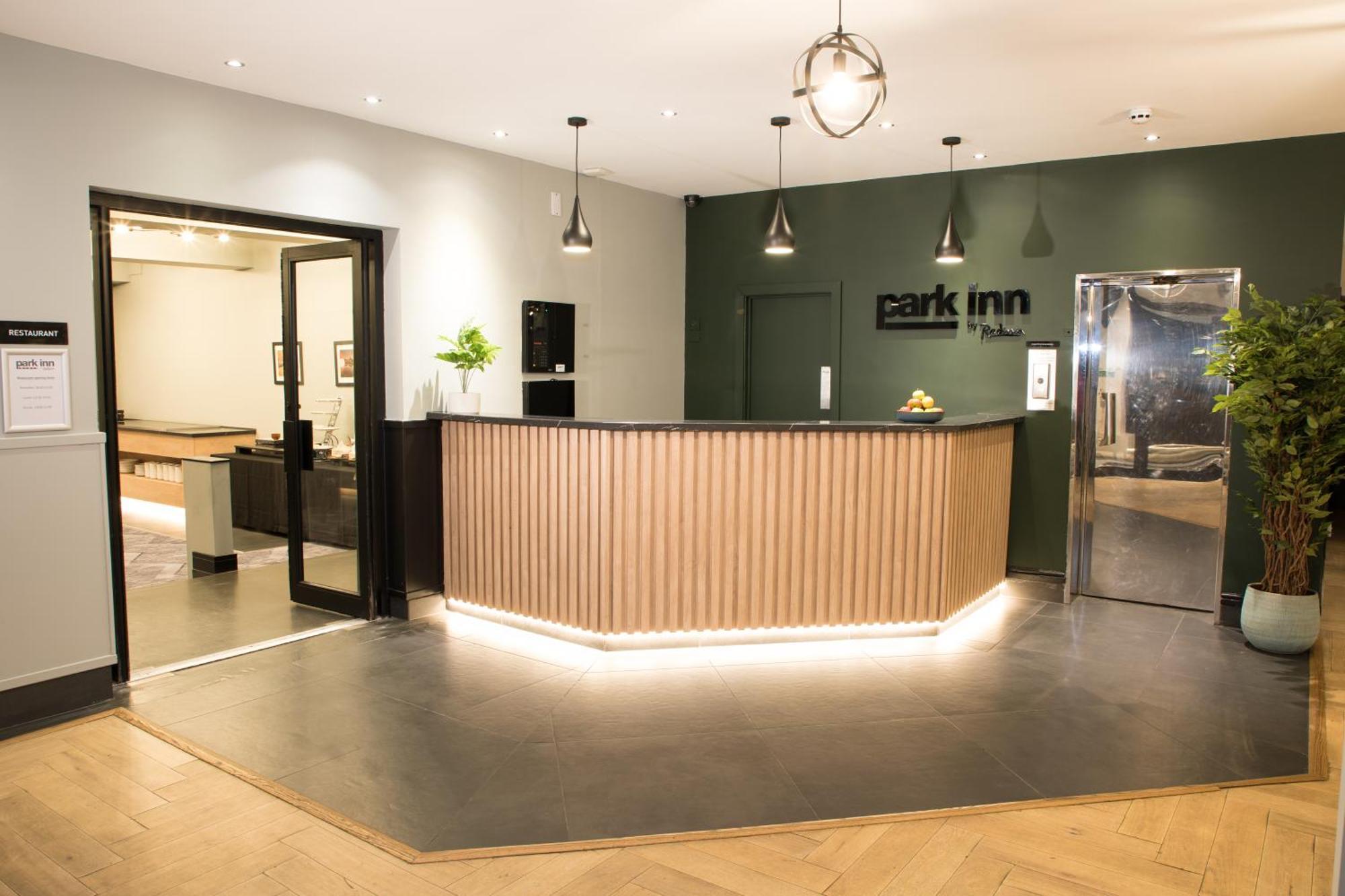Park Inn By Radisson Bournemouth Kültér fotó
